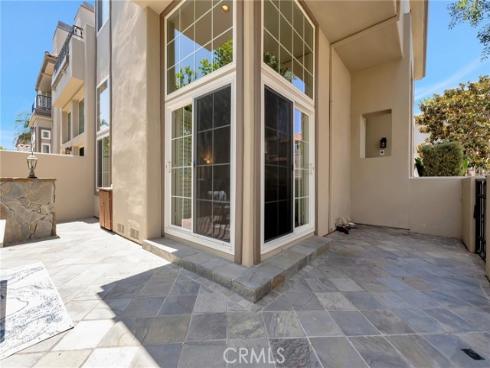 19372 Maidstone Lane, Huntington Beach, CA