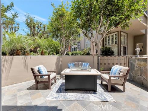 19372 Maidstone Lane, Huntington Beach, CA