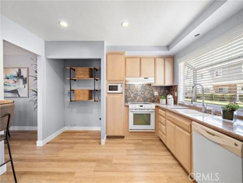 8215 Deerfield Drive, Huntington Beach, CA