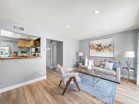 8215 Deerfield Drive, Huntington Beach, CA