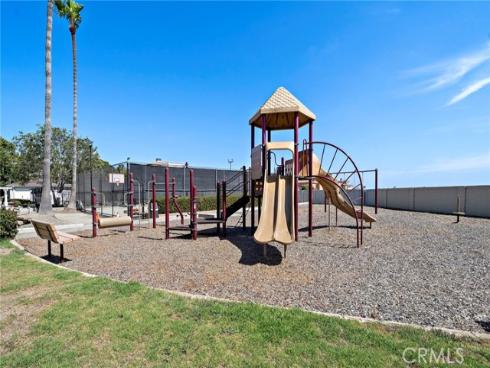 8215 Deerfield Drive, Huntington Beach, CA