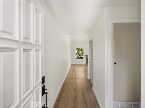 18571 Vallarta Drive , Huntington Beach, CA