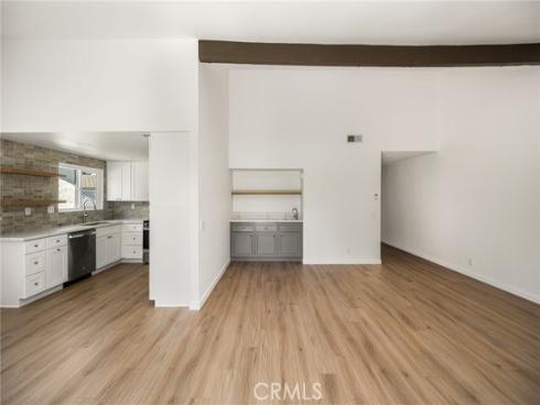 18571 Vallarta Drive , Huntington Beach, CA