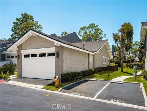 18571 Vallarta Drive , Huntington Beach, CA