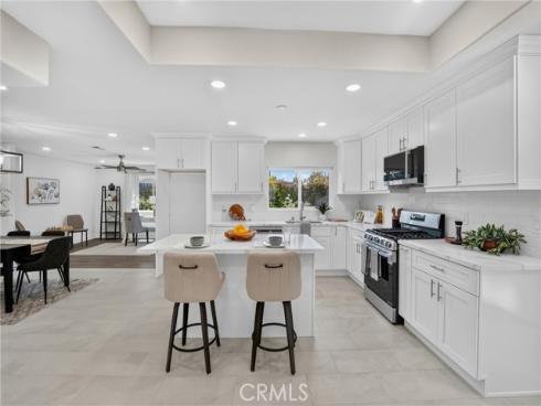 20911 Charwood , Huntington Beach, CA