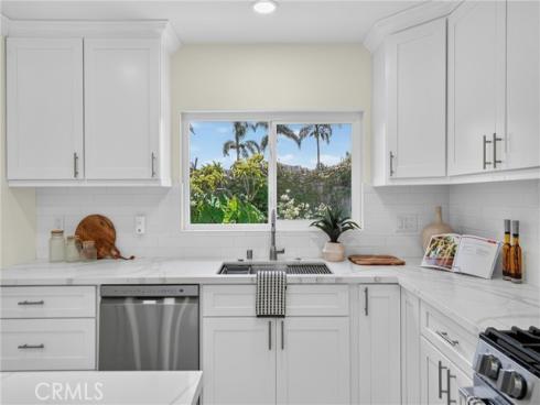 20911 Charwood , Huntington Beach, CA