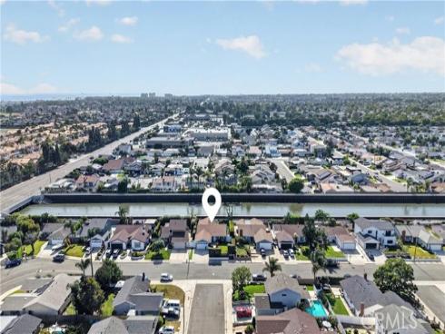 20911 Charwood , Huntington Beach, CA