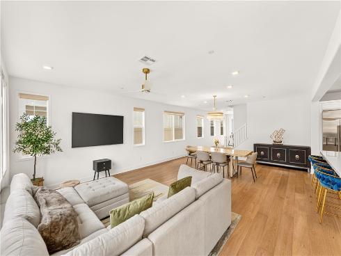 21212 Altair Lane, Huntington Beach, CA