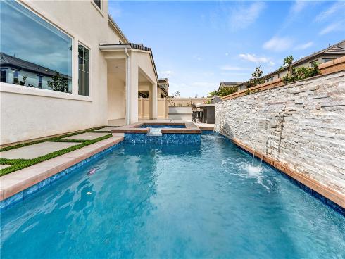 21212 Altair Lane, Huntington Beach, CA