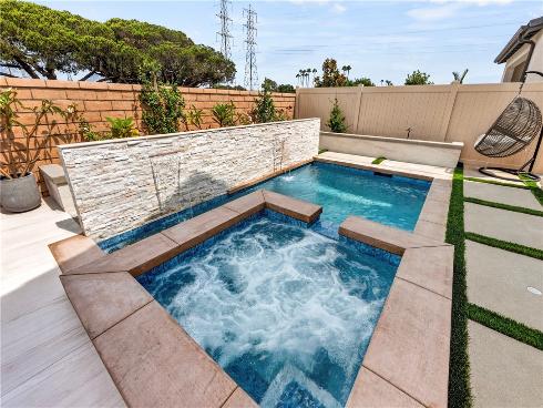 21212 Altair Lane, Huntington Beach, CA