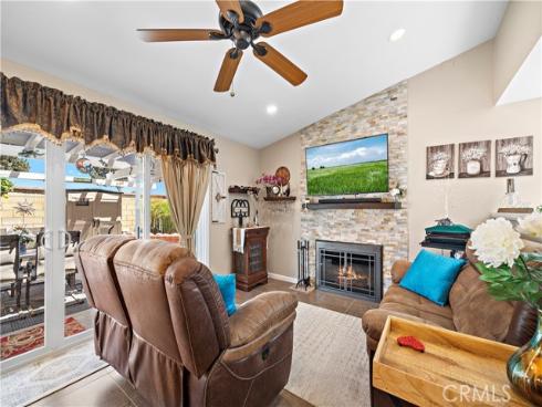 20712 Spindrift Lane, Huntington Beach, CA