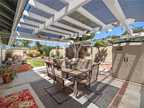 20712 Spindrift Lane, Huntington Beach, CA