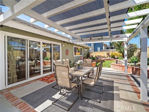 20712 Spindrift Lane, Huntington Beach, CA
