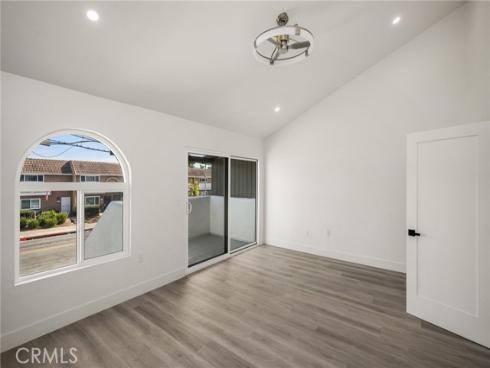 4981 Pearce , Huntington Beach, CA