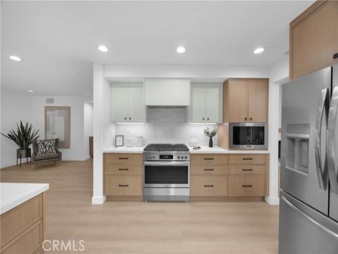 8792 Baywood Drive, Huntington Beach, CA