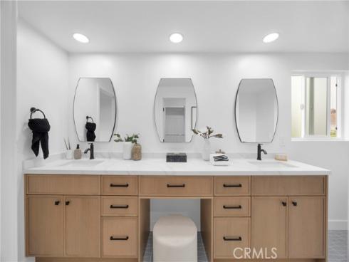 8792 Baywood Drive, Huntington Beach, CA