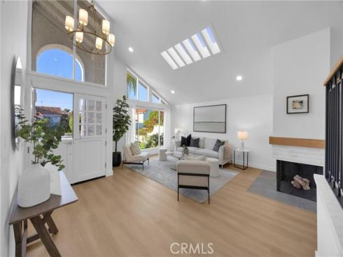 8792 Baywood Drive, Huntington Beach, CA