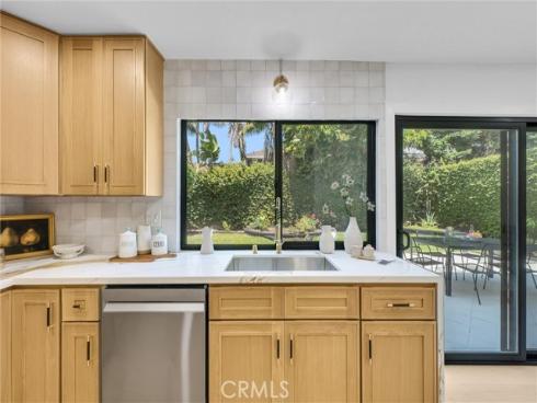 10091 Edye , Huntington Beach, CA