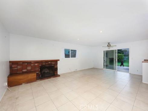 20431  Seven Seas   Lane, Huntington Beach, CA