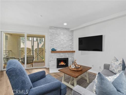 200 Pacific coast M50 Highway, Huntington Beach, CA