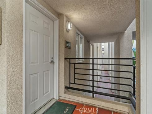 200 Pacific coast M50 Highway, Huntington Beach, CA