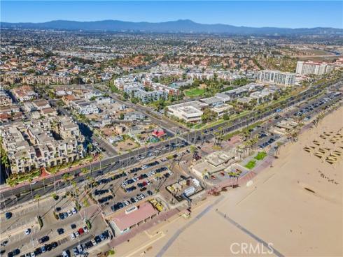 200 Pacific coast M50 Highway, Huntington Beach, CA
