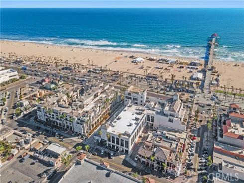 200 Pacific coast M50 Highway, Huntington Beach, CA