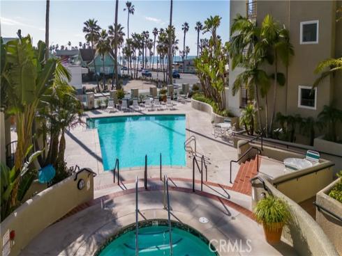 200 Pacific coast M50 Highway, Huntington Beach, CA