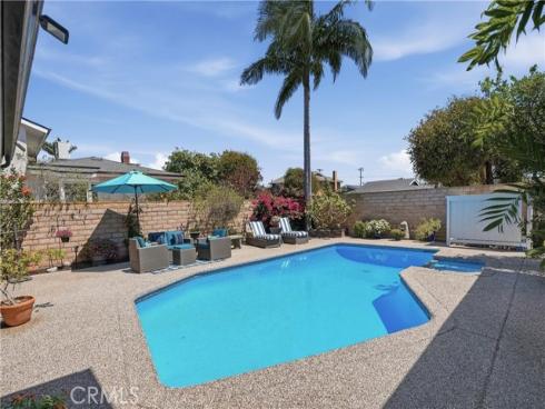 17432 Almelo Lane, Huntington Beach, CA