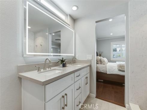 9952 Effingham , Huntington Beach, CA