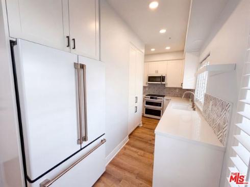 18743  Chapel   Lane, Huntington Beach, CA