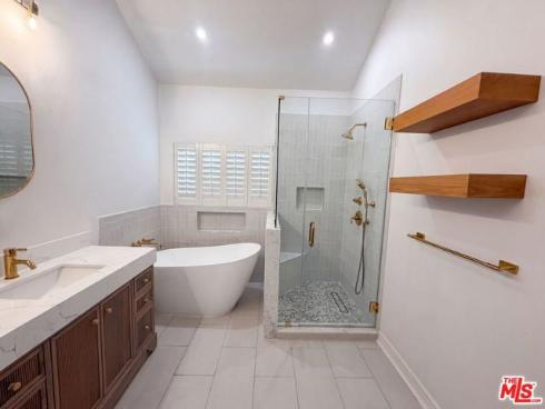 18743  Chapel   Lane, Huntington Beach, CA