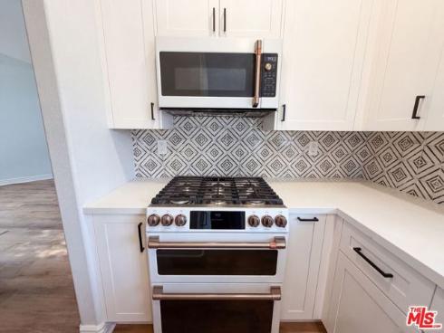 18743  Chapel   Lane, Huntington Beach, CA