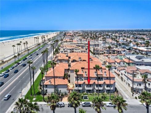 1400 Pacific Coast Hwy 103 , Huntington Beach, CA