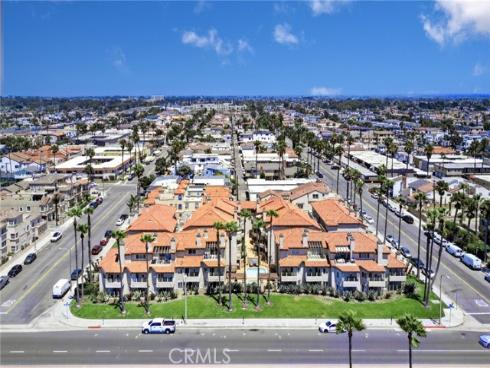 1400 Pacific Coast Hwy 103 , Huntington Beach, CA