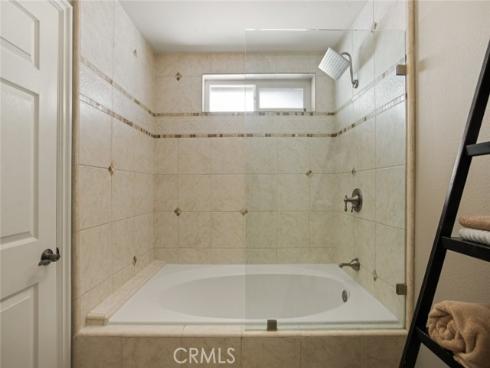 8381 Seaport Dr. , Huntington Beach, CA
