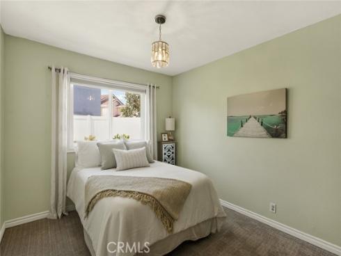 8381 Seaport Dr. , Huntington Beach, CA