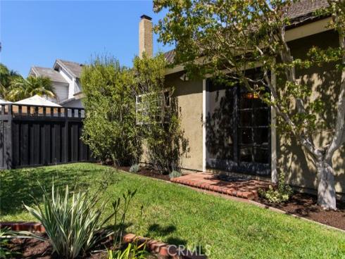 8381 Seaport Dr. , Huntington Beach, CA