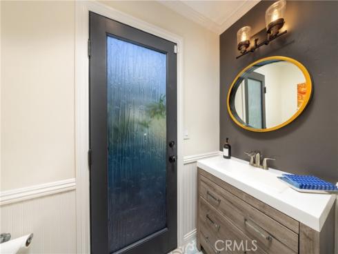 736 14th , Huntington Beach, CA