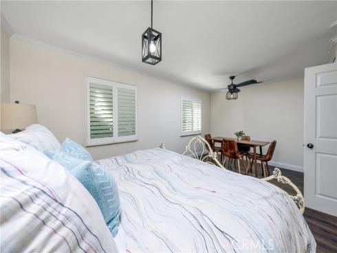 736 14th , Huntington Beach, CA