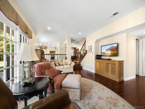 40 Brena , Irvine, CA