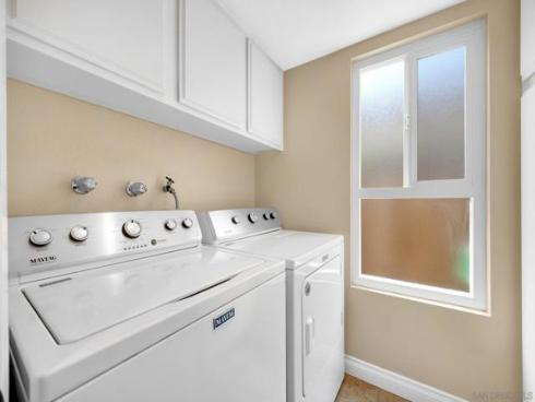 40 Brena , Irvine, CA
