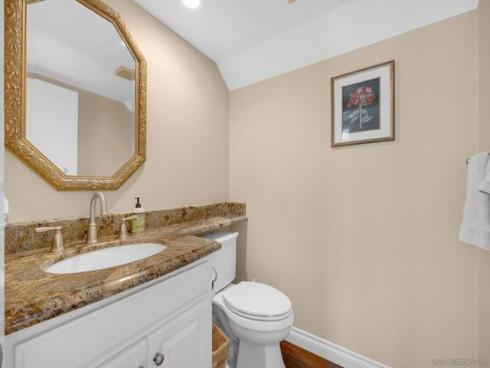 40 Brena , Irvine, CA