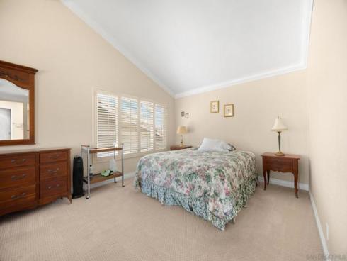 40 Brena , Irvine, CA