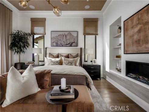 553 Peninsula , Irvine, CA