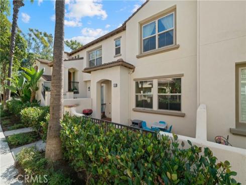 142 Hedge Bloom , Irvine, CA