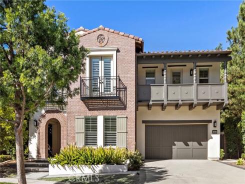 51  Fenway  , Irvine, CA