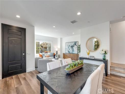 177 Frame , Irvine, CA