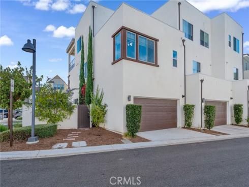 177 Frame , Irvine, CA