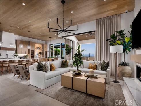 552 Peninsula , Irvine, CA